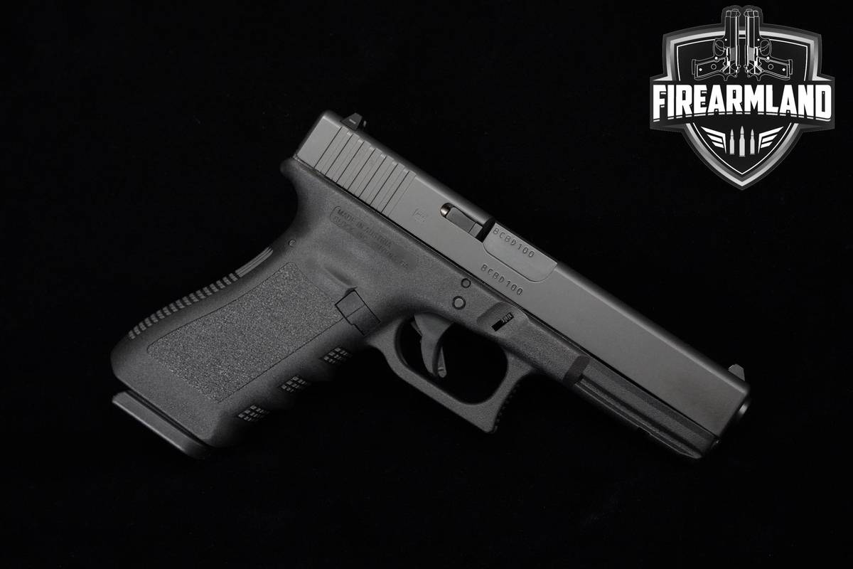 Glock 17 Gen3 9mm 4.49" Glock G17 Gen-3 +2 MAGS & ORIG CASE
