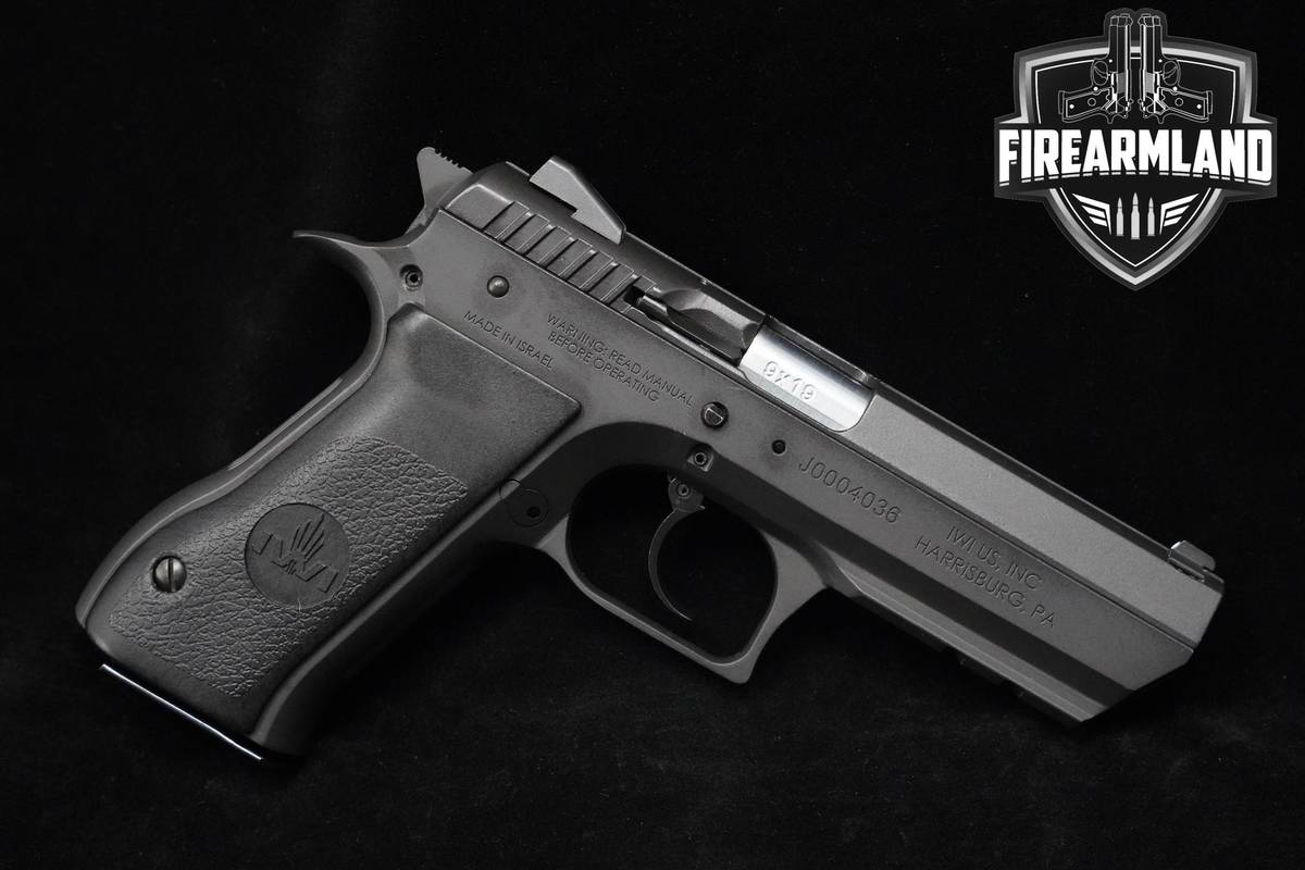 IWI Jericho 941 9mm 4.4" IWI Jericho-941+2 MAGS, ORIG CASE & HOLSTER