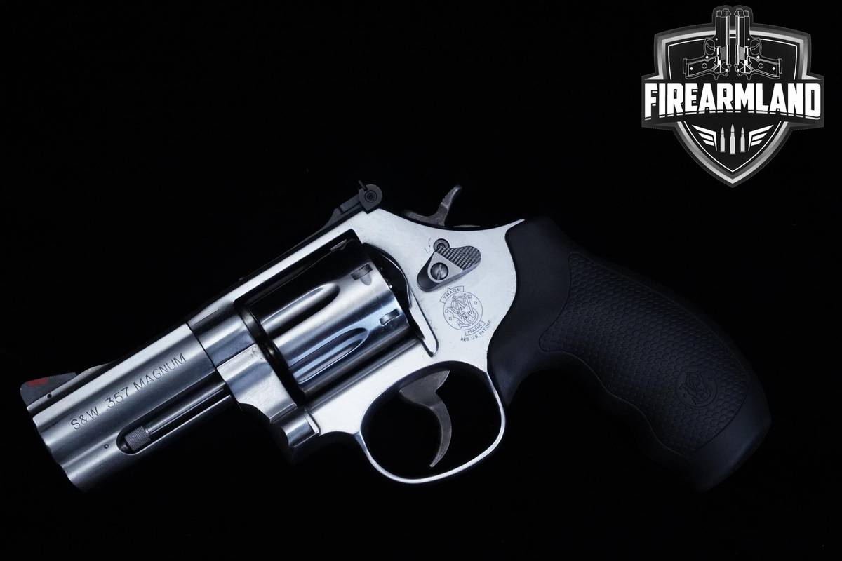 Smith & Wesson (S&W) Model 686-6 Plus 357 Magnum 3" S&W 686 7rd +ORIG CASE