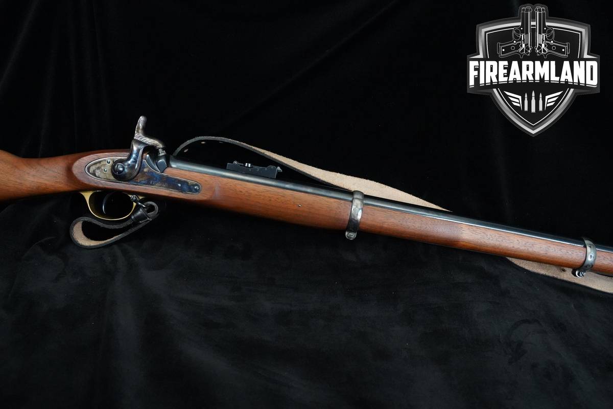 MINTY 2001 Chiappa ARMI Sport 1853 Enfield 58-BPM 39" Two-Tone Black Powder