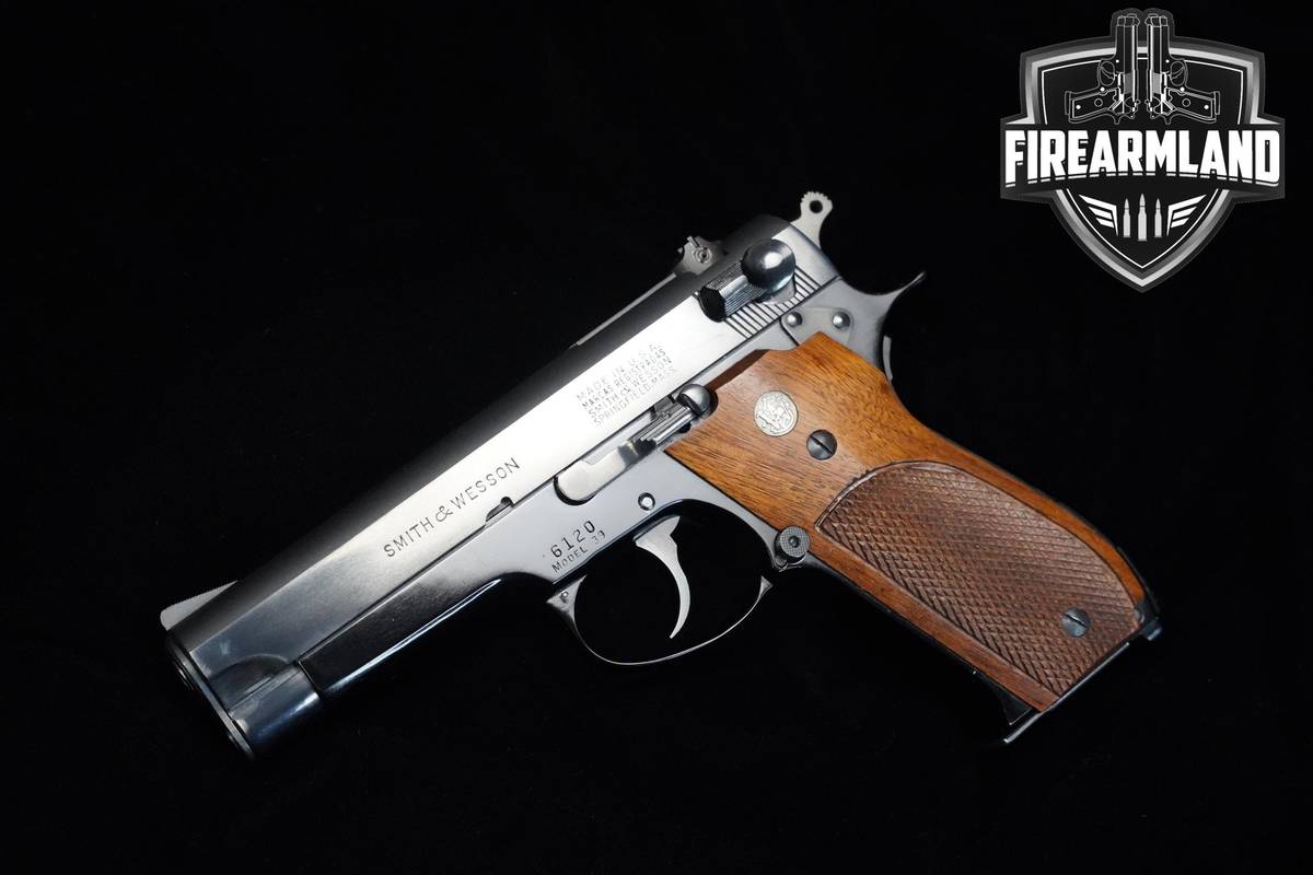 MINTY! 4-DIGIT 1958 Smith & Wesson (S&W) Model 39 9mm 4" Blued S&W 39 DA/SA