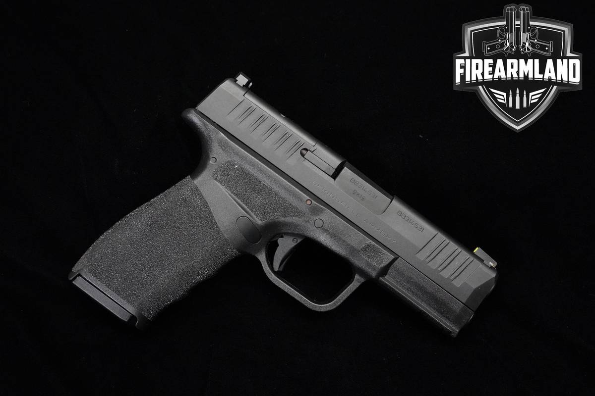Springfield Armory Hellcat Pro 9mm 3.7" Springfield +2 MAGS