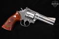 1983 Smith & Wesson (S&W) Model 686 .357 Mag. Satin Stainless in Good Condition Image 4