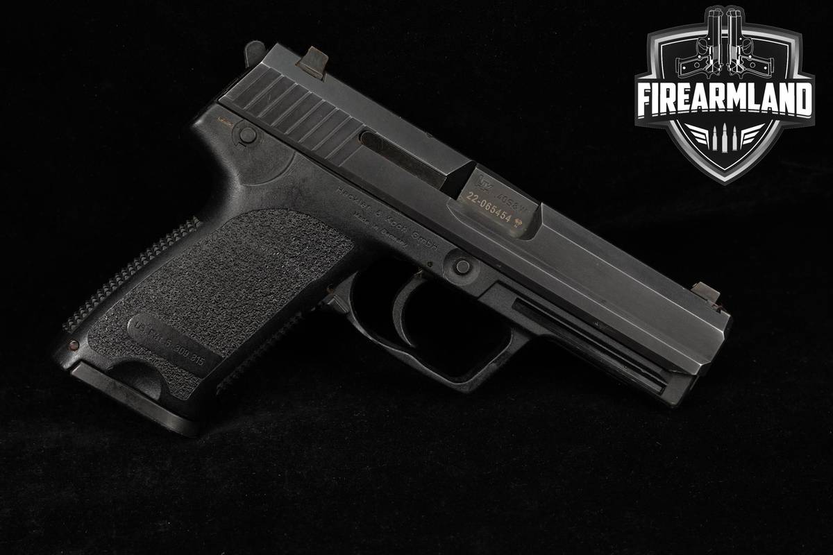 Heckler & Koch H&K HK USP V1 40 S&W 4.25" +4 MAGS & HOLSTER