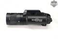 SureFire X300V X300V-B in Very Good Condition Image 4