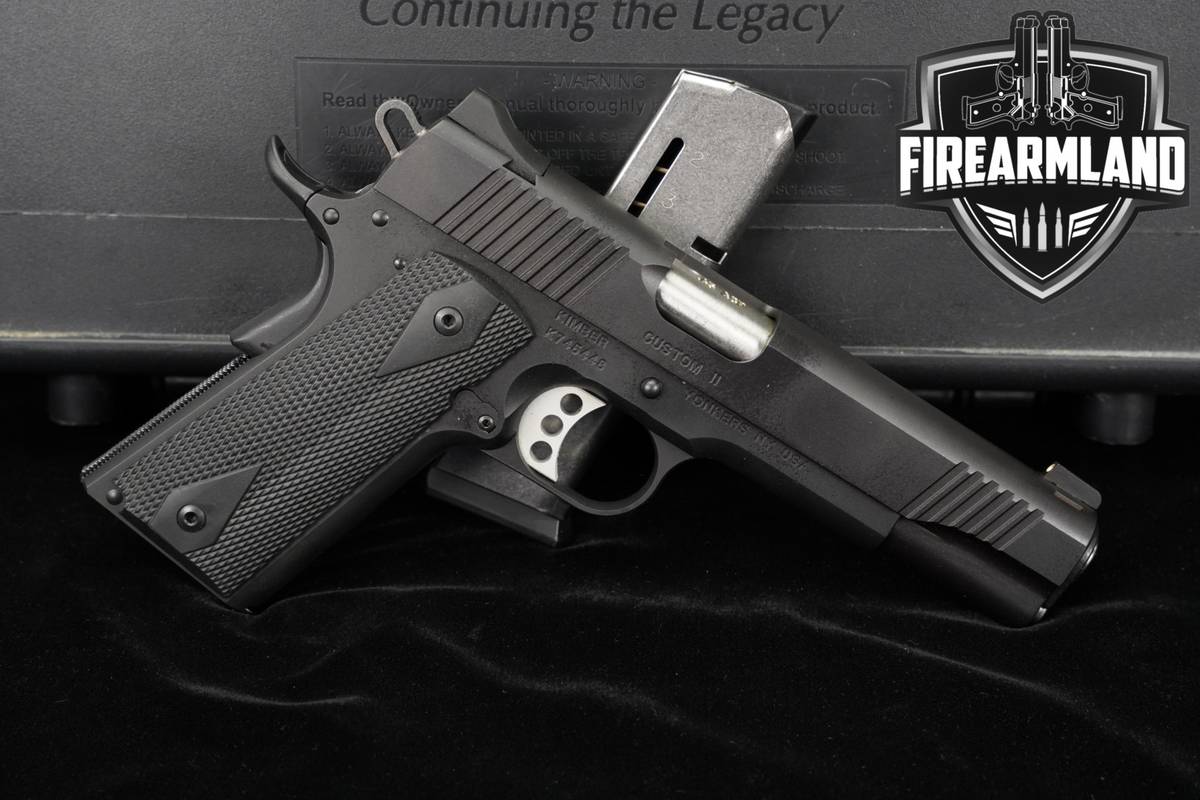 Kimber Custom II 45 ACP 1911 5" +2 MAGS & ORIG CASE
