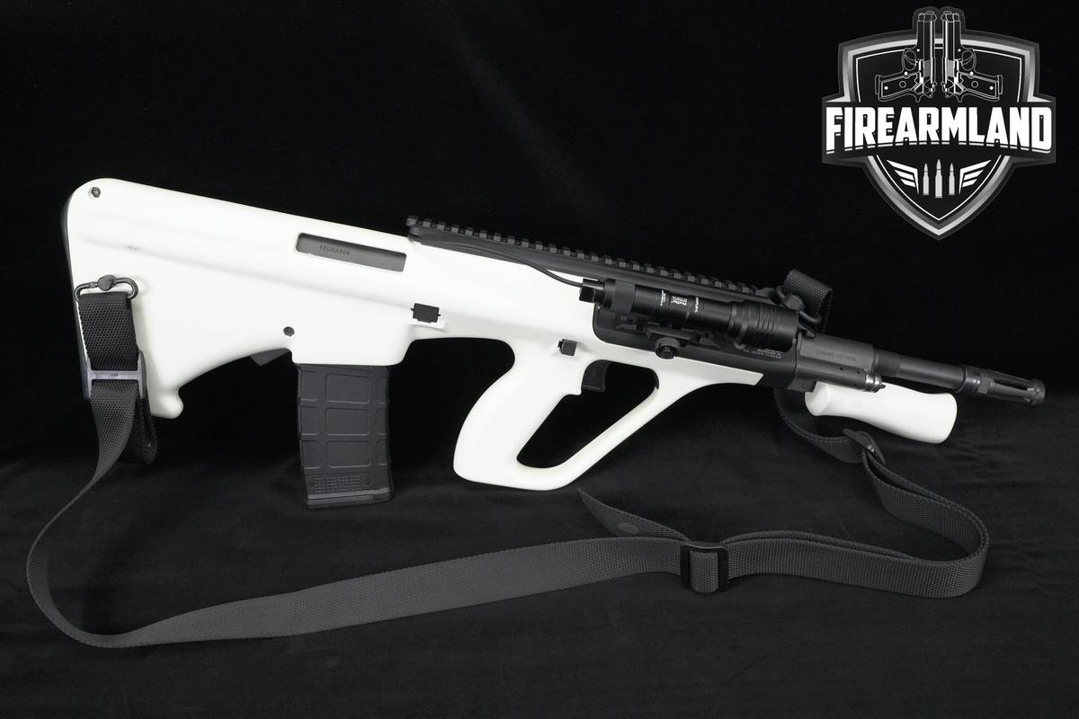 Steyr Arms AUG/A3 M1 5.56 NATO 18.5" Artic White +2 MAGS & STREAMLIGHT