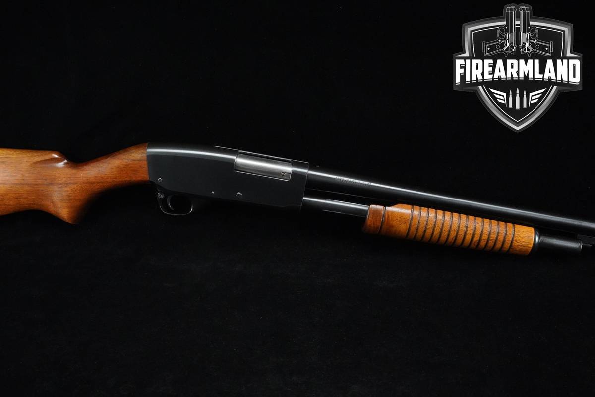 Stevens-Savage Model 77 D Grade 12-Gauge 28" Blued 2 3/4" Corn-Cob Fore-End