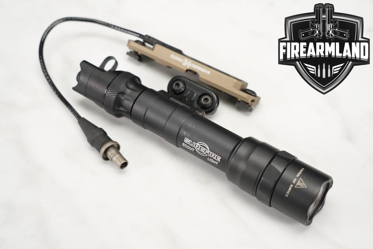 SureFire Scout Light Pro Dual Fuel 1500 Lumens & 16,000 Candela M640DF