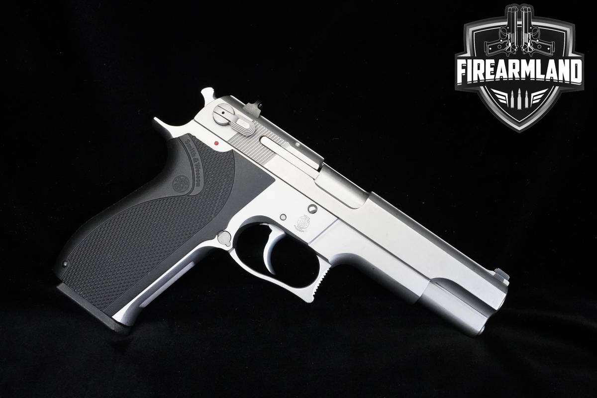 1989 Smith & Wesson (S&W) Model 4506 45 ACP Stainless Steel S&W 4506 DA/SA