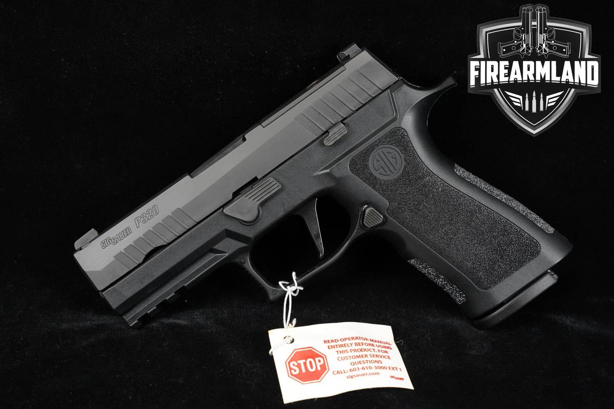 LNIB Sig Sauer P320 XCarry Pro 9mm 3.9" P-320 X-Carry +3 MAGS & ORIG CASE