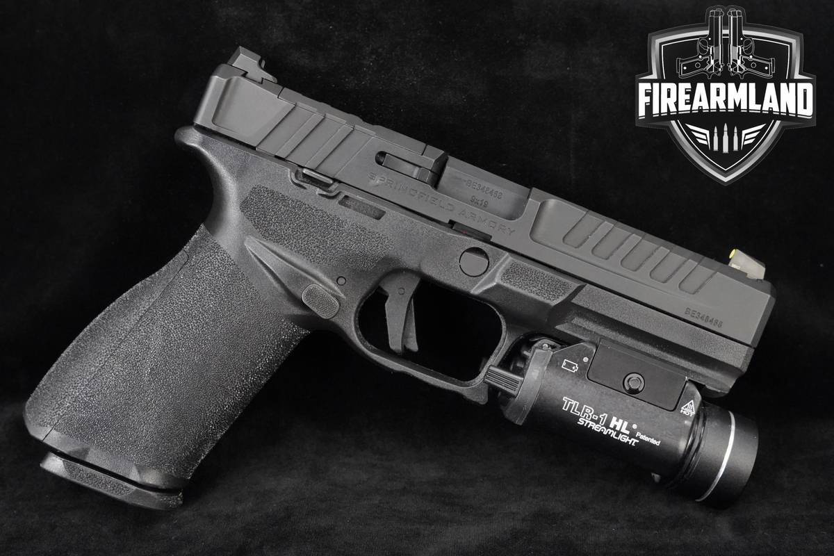 Springfield Armory ECHELON 9mm 4.5" Springfield ECHELON +Streamlight TLR-1