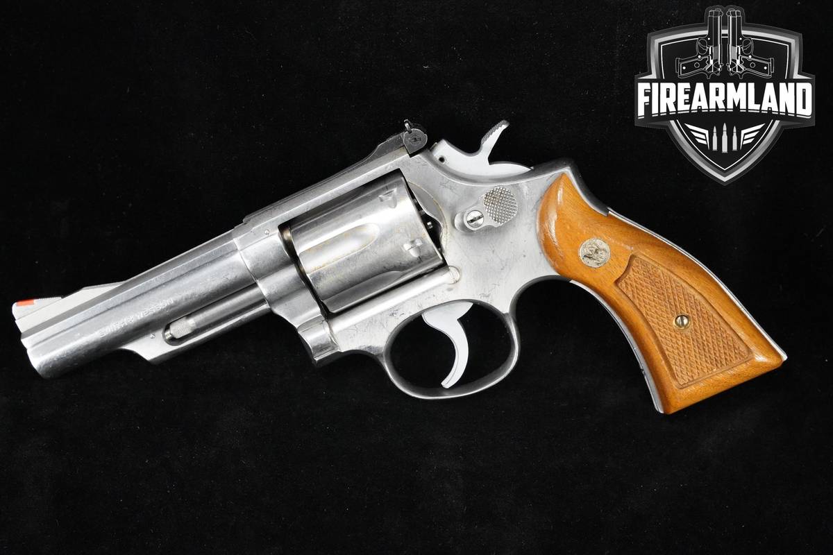 1975 Smith & Wesson (S&W) Model 66 Combat Magnum 4" 357 Magnum S&W 66 M66