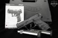 Walther P22 .22 LR Black in Excellent Condition Image 2