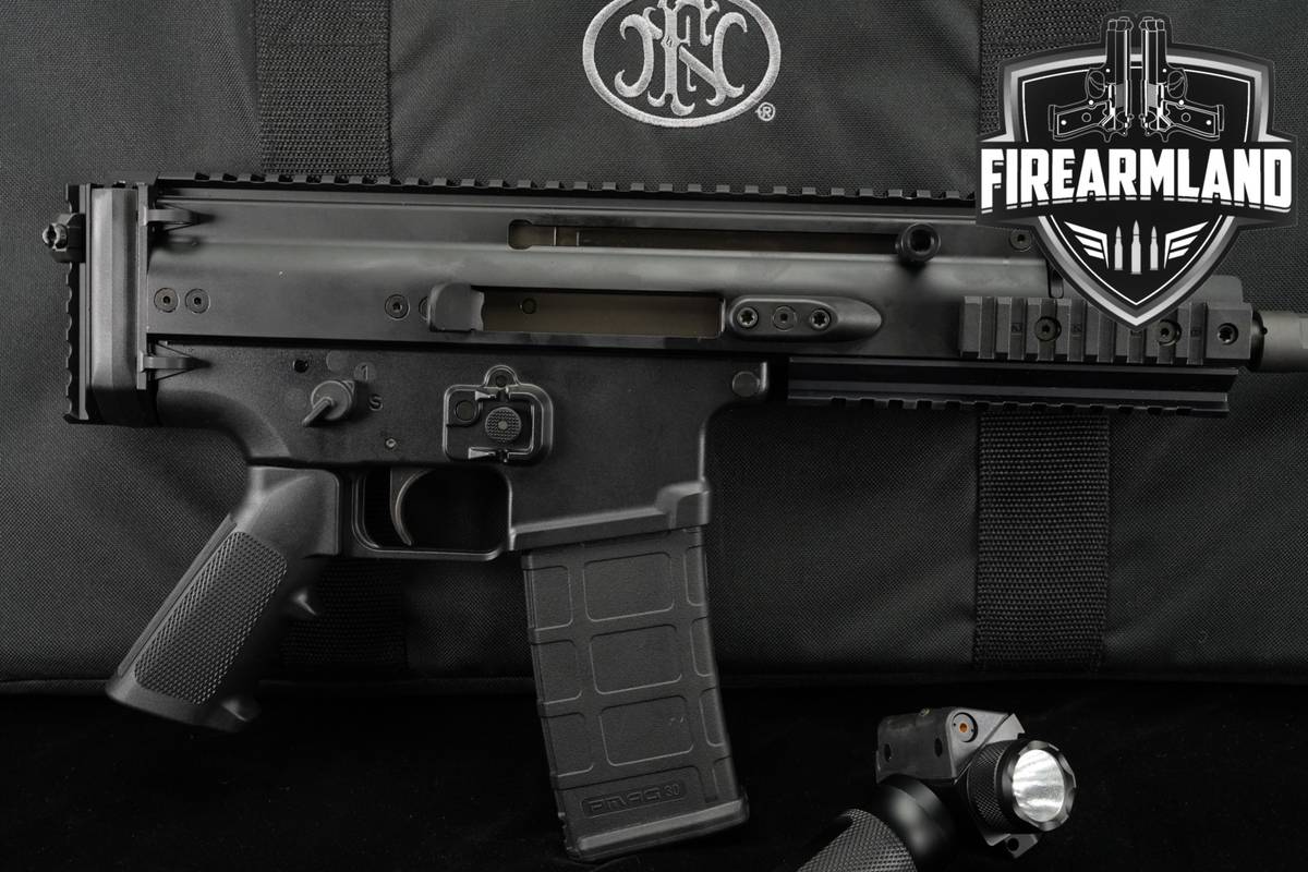 FN SCAR 15P 5.56 NATO 7.5" 15-P +ORIG CASE, GRIP LIGHT