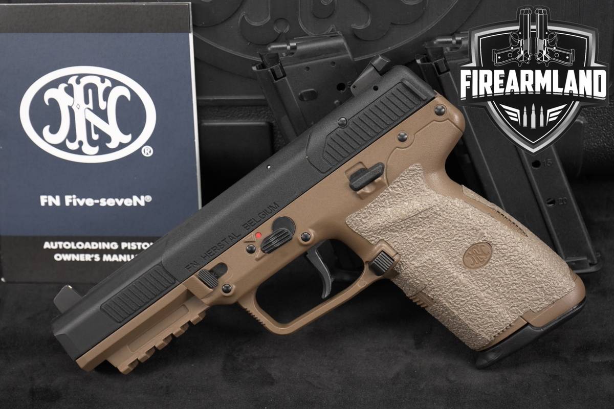 FN Five-seveN Mk2 5.7x28 4.8" 5 7 5.7 +3 MAGS & ORIG CASE