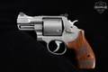 Smith & Wesson (S&W) Model 657-5 Performance Center .41 Rem. Mag. Matte Stainless in Very Good Condition Image 3