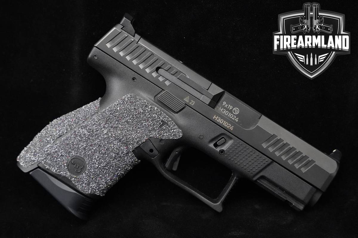 CZ P-10 S 9mm CZ-P-10 P10S P10 +2 MAGS & ORIG CASE