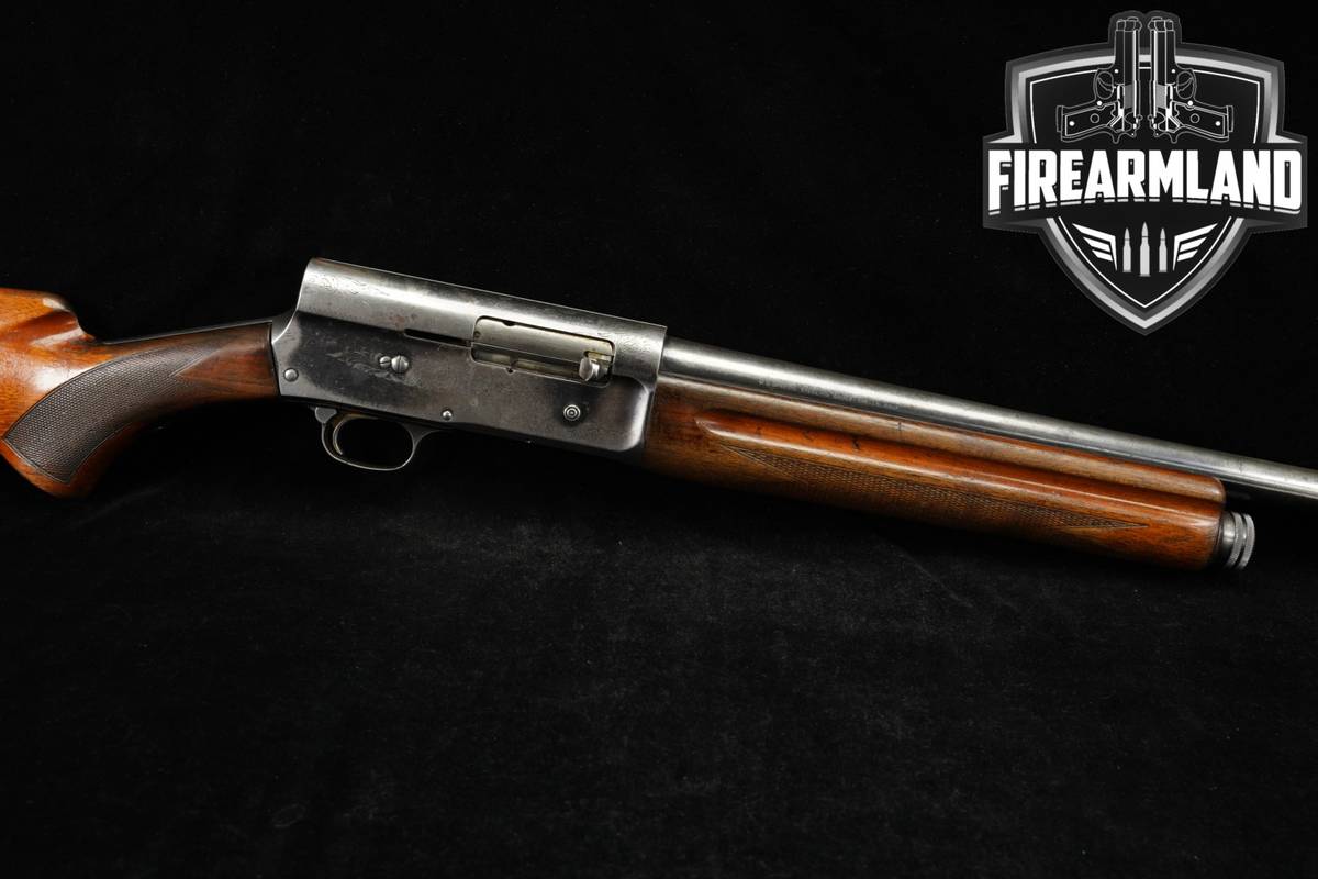 1967 Browning Auto-5 Light Twelve 12-Gauge 28 Blued & Walnut 2 3/4" A-V A5
