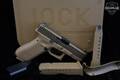 Glock 19X Crossover 9mm Luger Coyote Tan in Excellent Condition Image 2