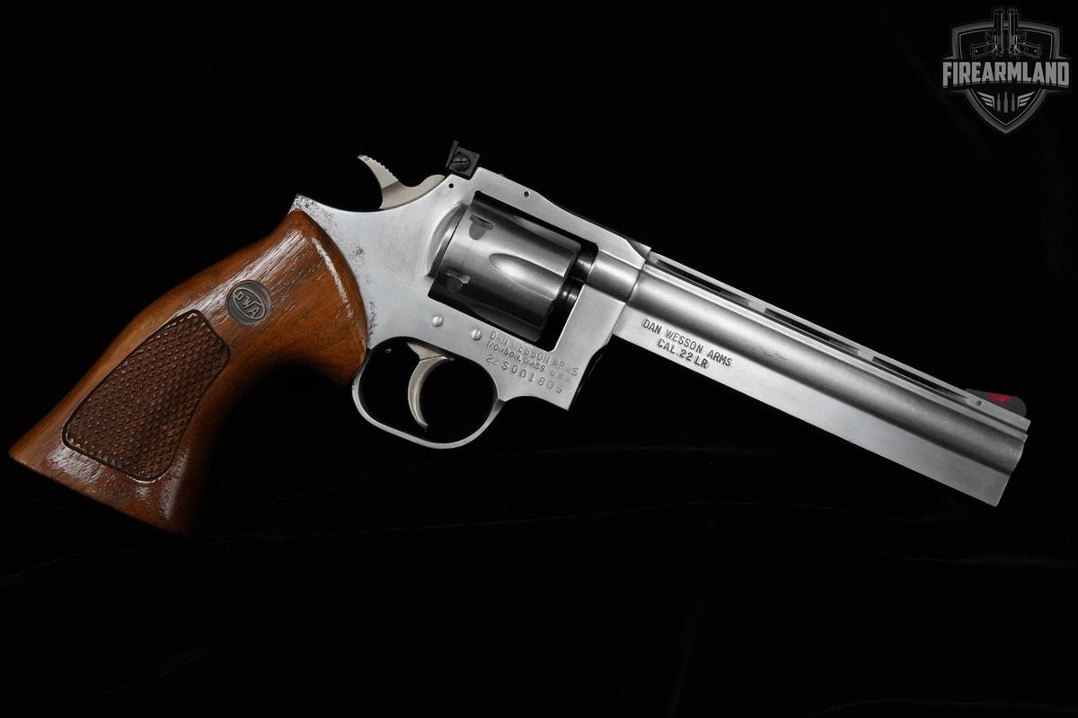 Dan Wesson Model 722V 22LR 6" Stainless Steel 722V VENT RIB DA/SA