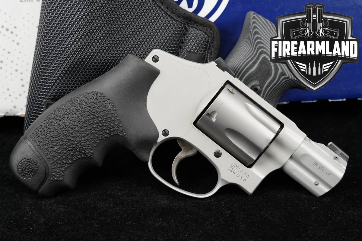 Smith & Wesson Model 642 Ultimate Carry 38Special +P S&W +OG GRIPS, HOLSTER
