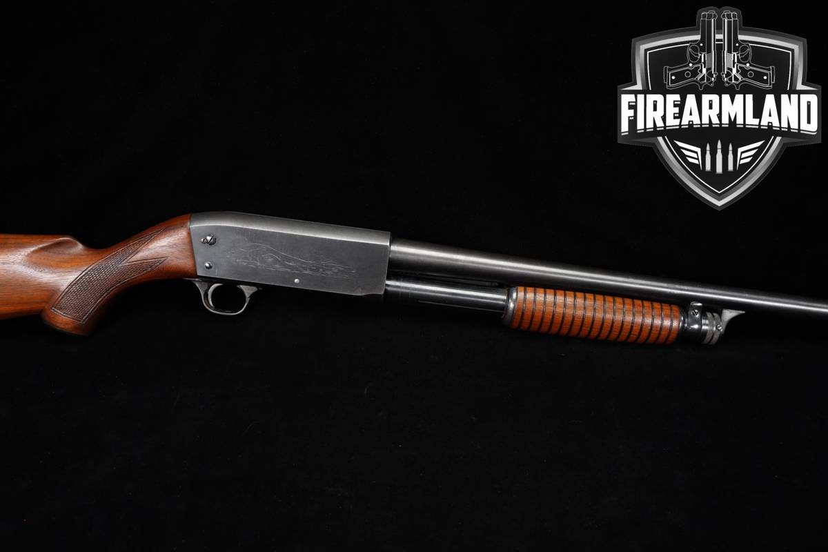 1949 Ithaca Model-37 Featherlight 12-Gauge 28" Blued & Walnut M37 2 3/4"