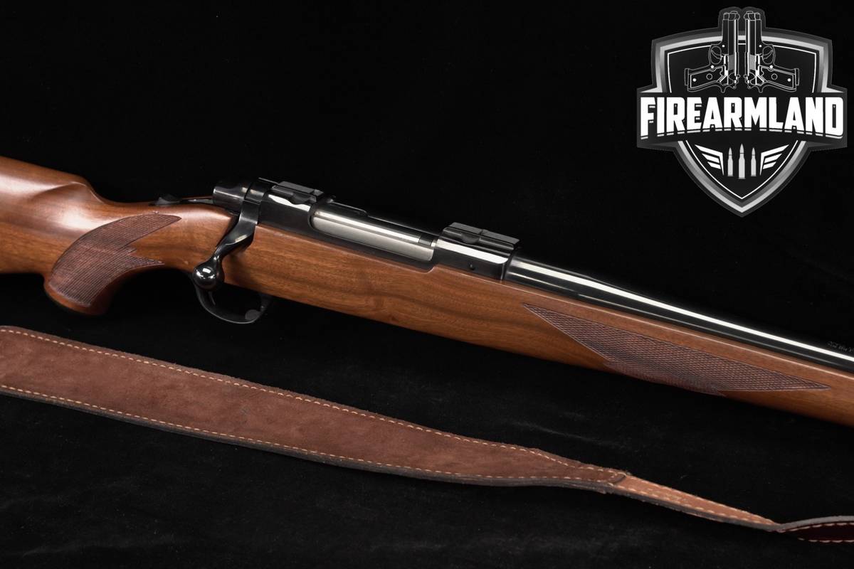 1984 Ruger M77 R Gen 1 Standard Rifle Tang Safety 7mm Rem Magnum M77R M-77