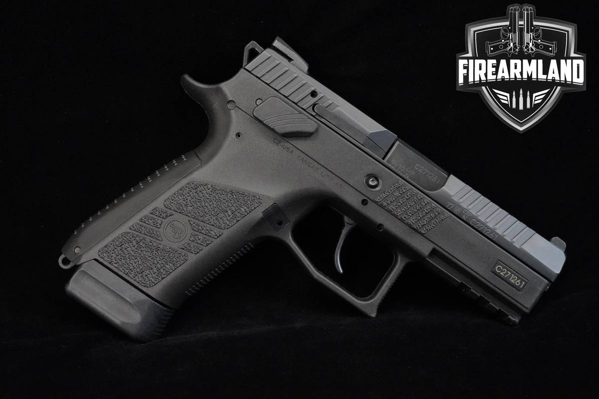CZ P-07 9mm CZ P07 +2 MAGS & ORIG CASE