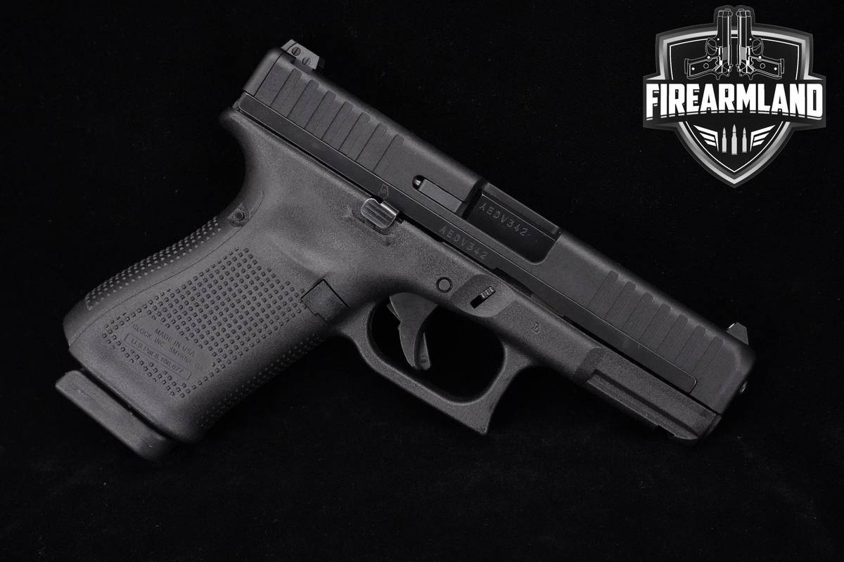 Glock G44 22LR Glock G-44 G44 +4 MAGS & ORIG BOX