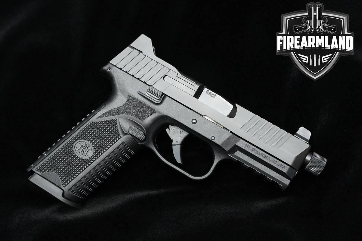 FN 509 Tactical 9mm 4.5" Black 509 FN 509-T +2 MAGS & ORIG CASE