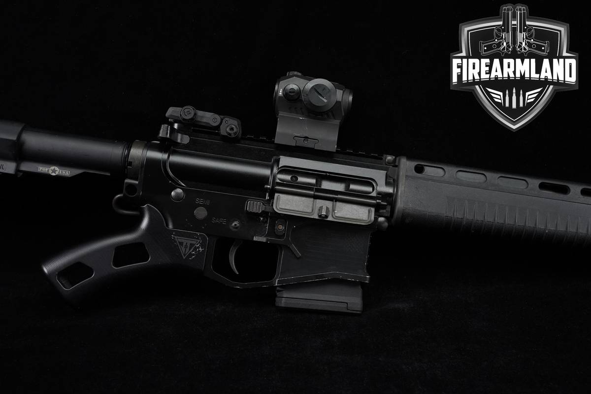 Juggernaut Tactical JT-15 Wolf A1 5.56 NATO AR15 Sporting Rifle +4 MAGS