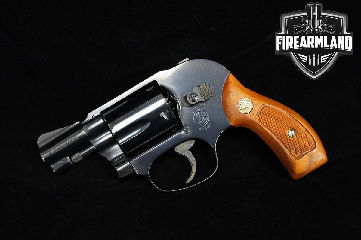 VINTAGE 1980 Smith & Wesson Model 49 Bodyguard 38-Special 2" S&W 49 OG-BOX