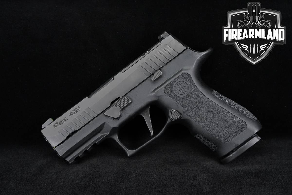 Sig Sauer P320 XCompact 9mm 3.6" Nitron P-320 +3 MAGS & ORIG CASE