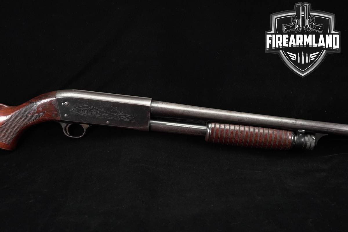 1954 ENGRAVED Ithaca Model 37 Featherlight 12-Gauge 30" Wood M37 2 3/4"
