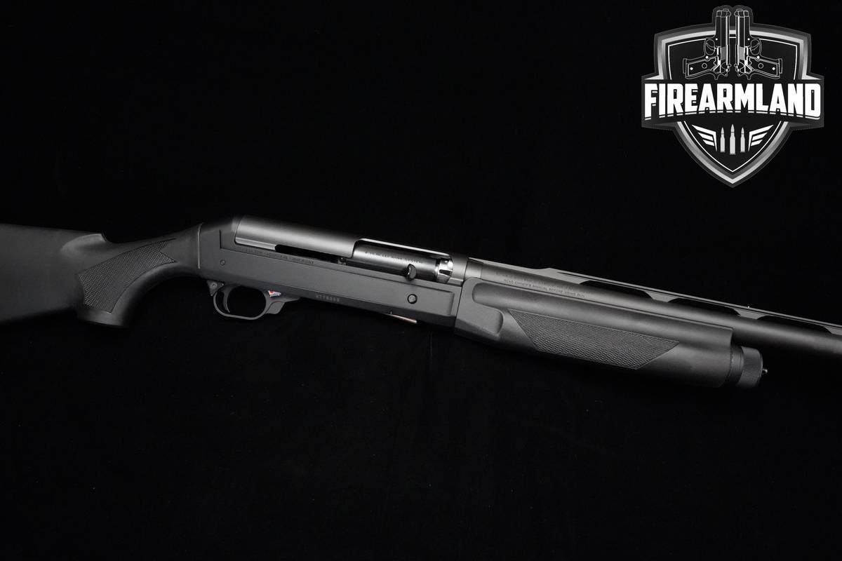 LIKE-NEW 2001 Benelli Super Black Eagle 12-Gauge Benelli VENT RIB SBE SBE1