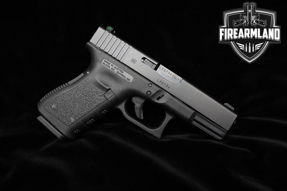 Glock 19 Gen3 9mm 4" 19 Glock G19 Gen-3 +3 MAGS & ORIG CASE