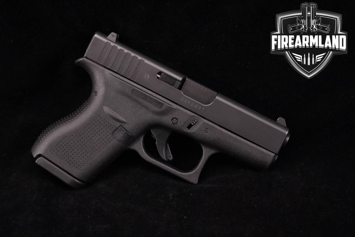 Glock 42 Slimline 380 ACP G42 +3 MAGS & ORIG CASE