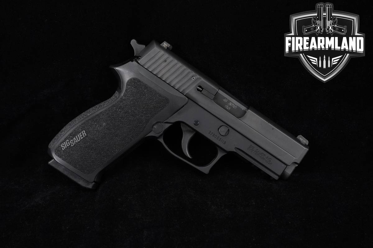 Sig Sauer P220 Carry 45 ACP 3.9" P 220 R +3 MAGS & ORIG BOX