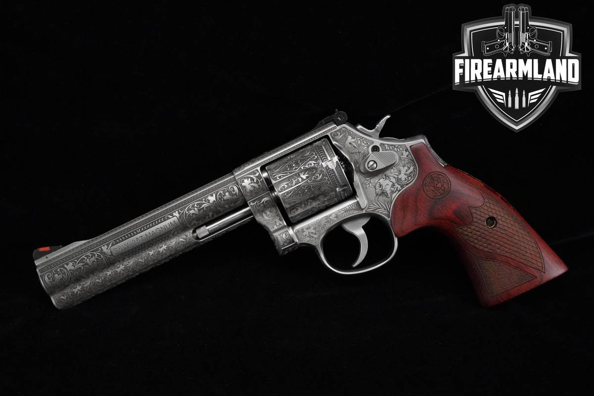 Smith & Wesson S&W Model 686-6 Plus Firearms Collectable Engraved 357-Mag