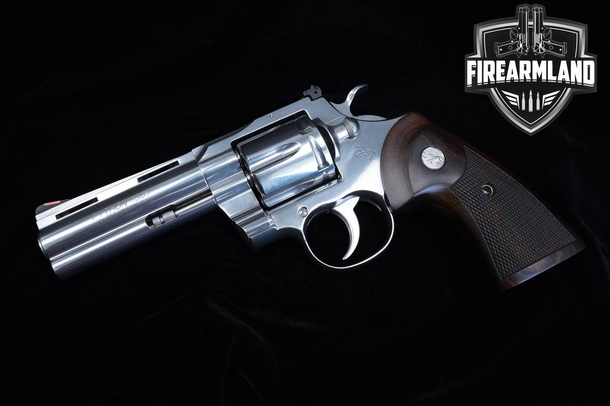 Colt Python 357 Magnum 4.25" Polished Stainless Colt-Python VENT RIB DA/SA