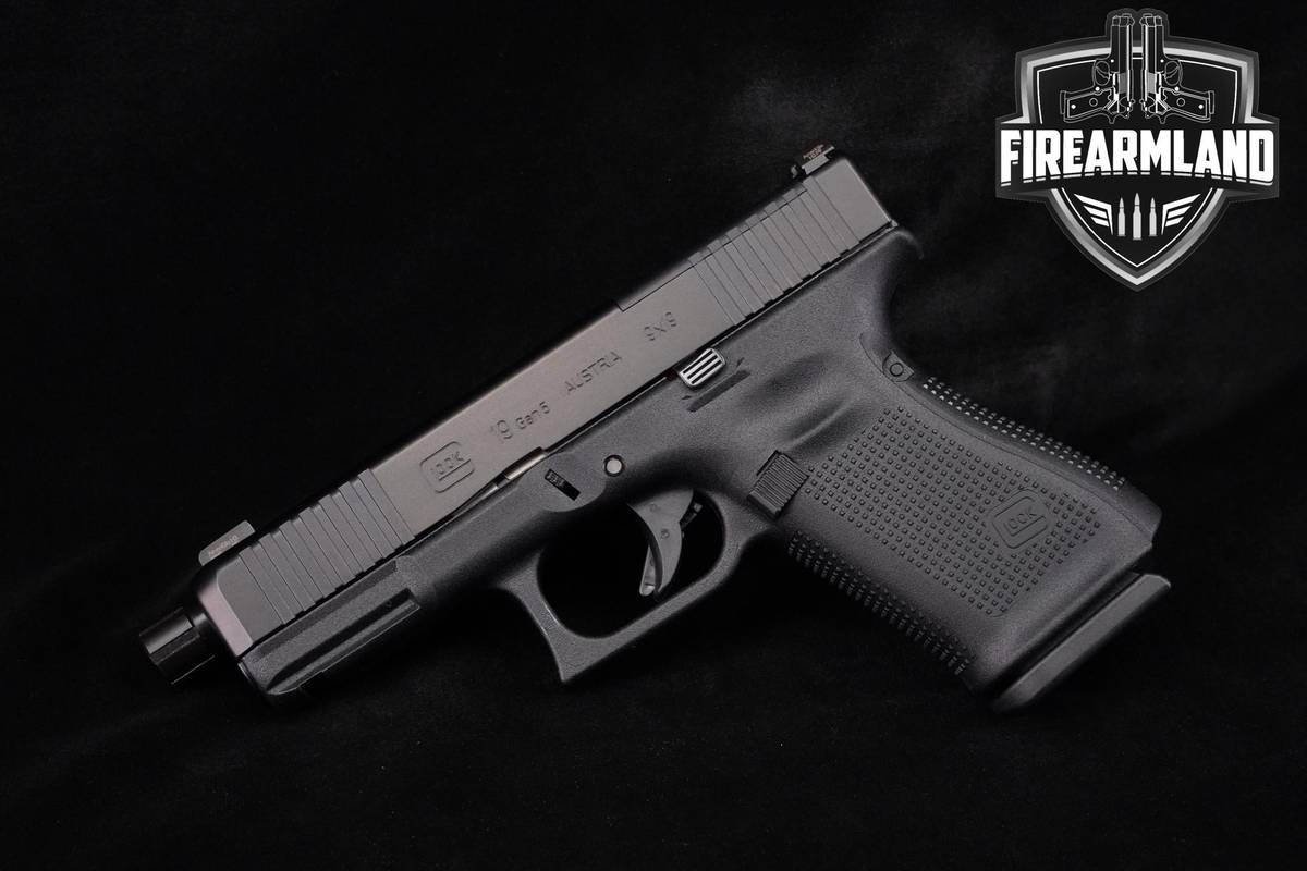 Glock 19 Gen5 MOS 9mm G19 Gen 5 +3 MAGS & ORIG CASE