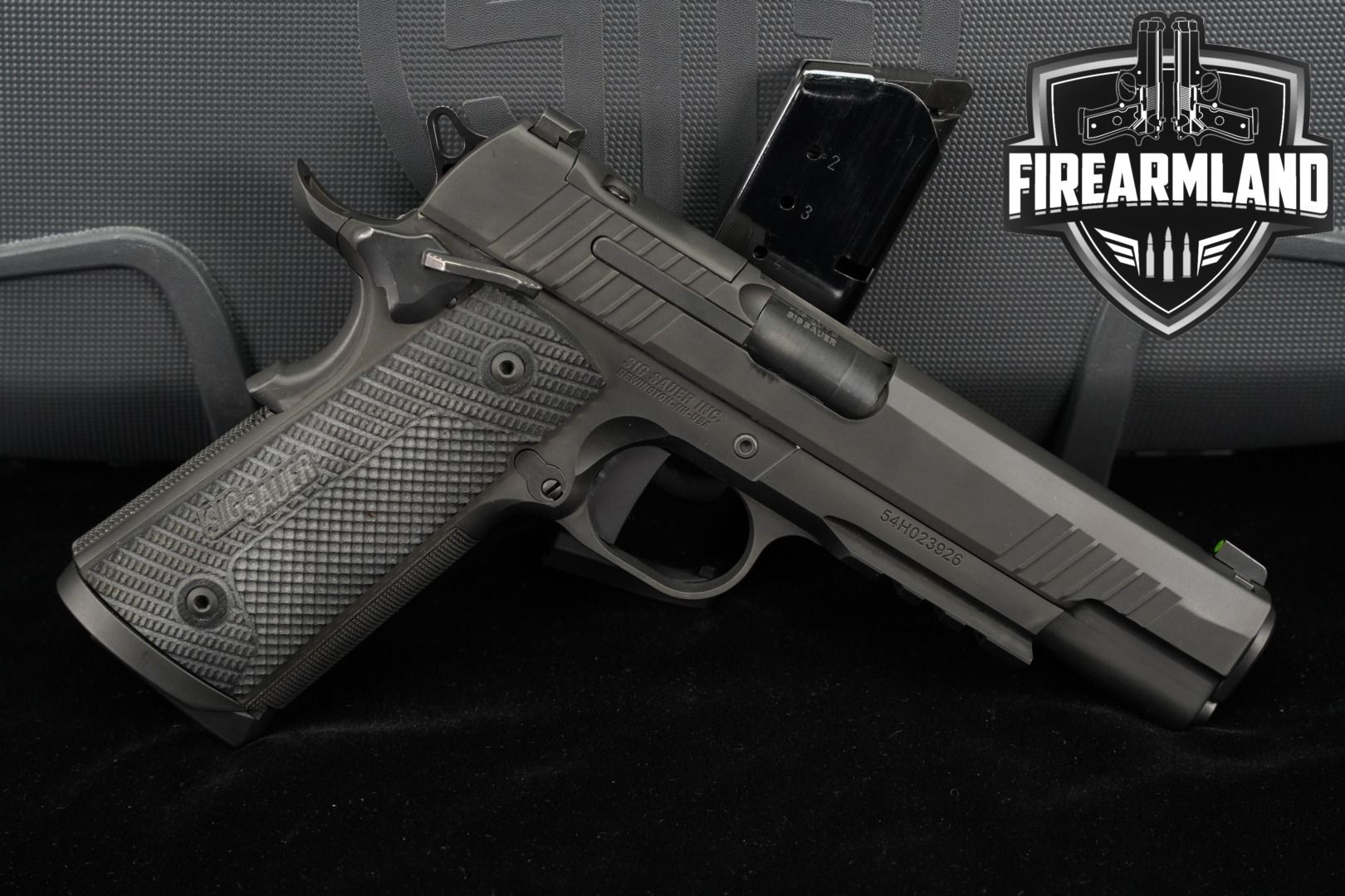 1993 Sig Sauer P220 Classic .45 ACP 4.4