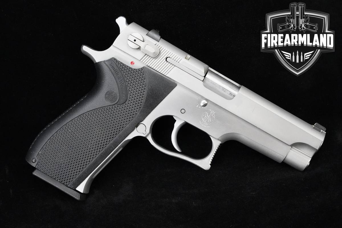 Smith & Wesson (S&W) Model 3906 9mm 4" Matte Stainless S&W 3906 +2 MAGS