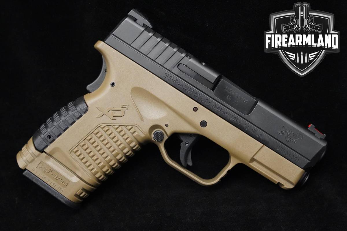 Smith & Wesson (S&W) XDS-40 Subcompact 3.3" 40 S&W Two-Tone XDS-40 +2 MAGS