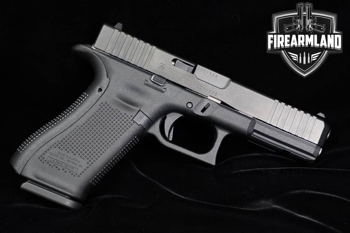 DUTY-CARRY Glock 17 Gen5 9mm 4.49" G17 Gen 5 Defense +2 MAGS & ORIG CASE