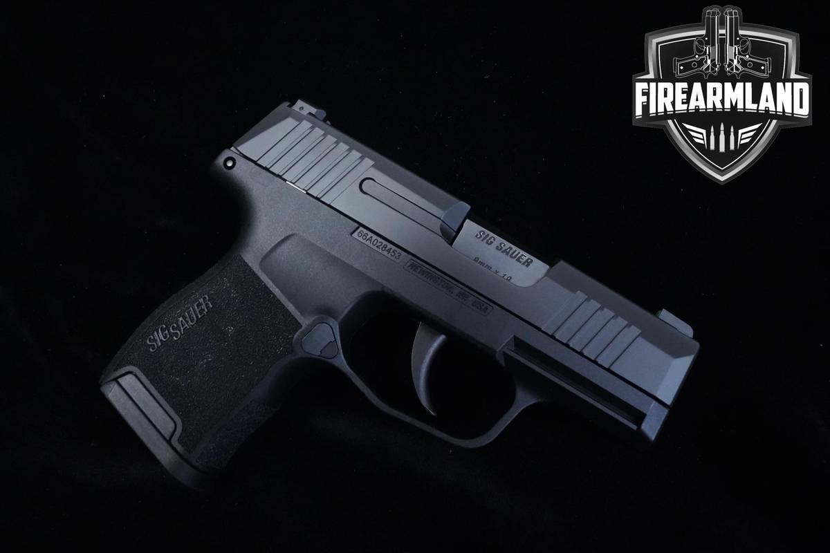 Sig Sauer P365 9mm 3.1" Nitron P365 P-365 +4 MAGS & ORIG CASE