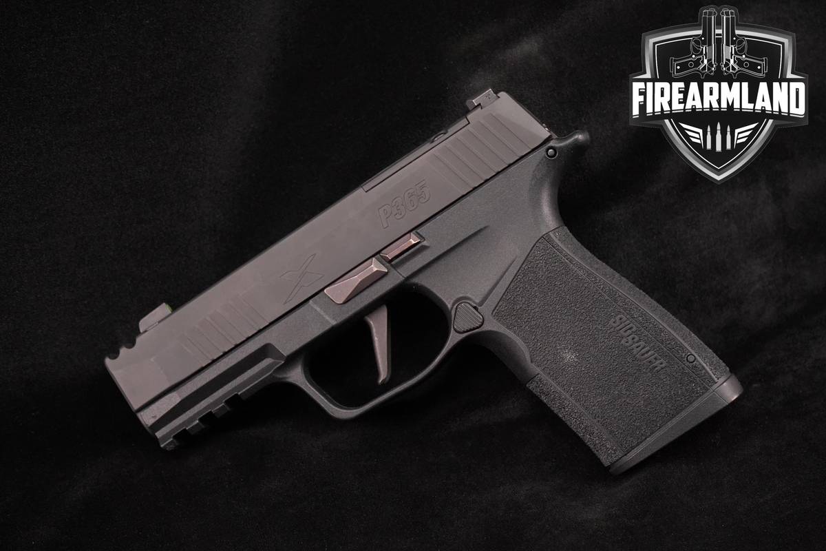 Sig Sauer P365 XMacro COMP 9mm 3.1" P-365 X-Macro +2 MAGS, CASE & HOLSTER