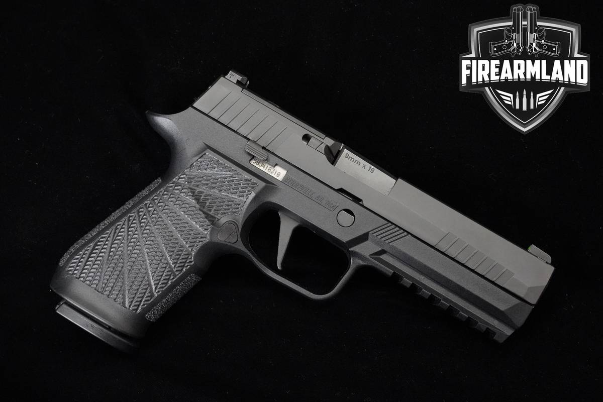 Sig Sauer P320 XFull 9mm 4.7" Nitron P320 +2 MAGS & ORIG CASE