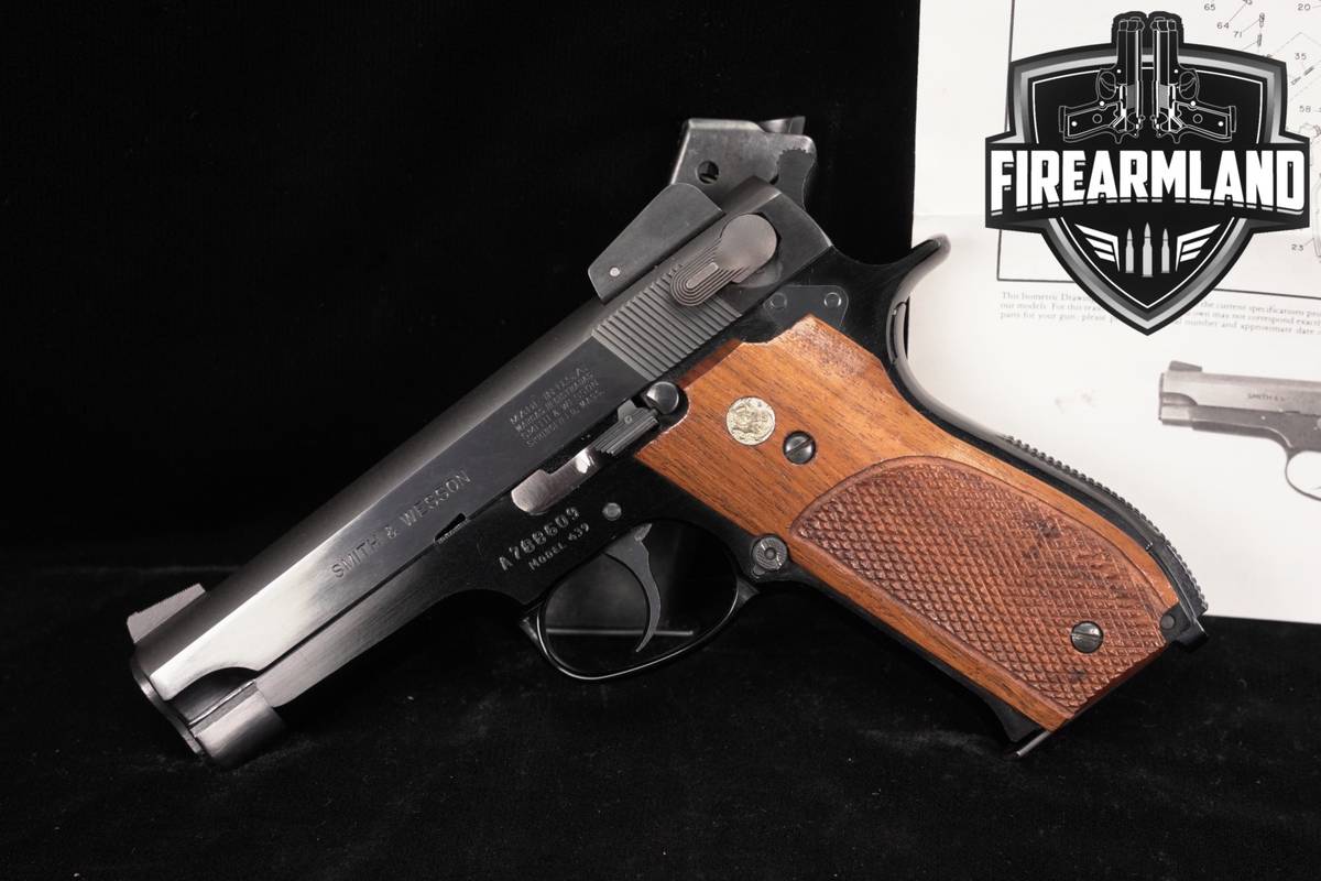 Smith & Wesson Model 439 Second Generation S&W 9mm 4" Blued +2 MAGS